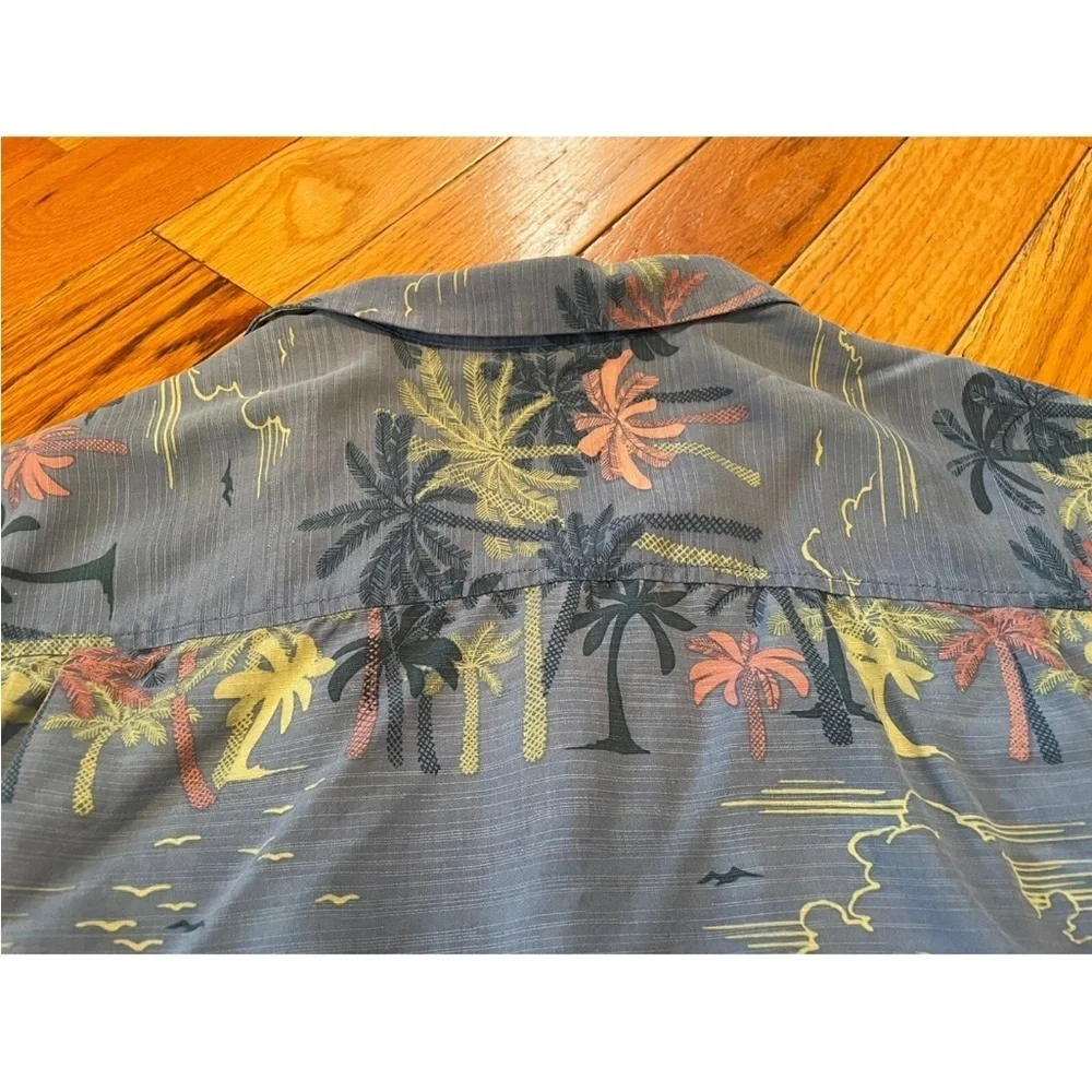 Tommy Bahama Palm Tree 100% Silk Short Sleeve Button Shirt Mens XL Blue - Picture 9 of 16